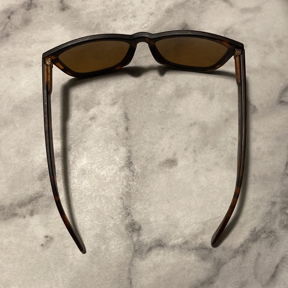 Sunglasses - Picture 9 of 14